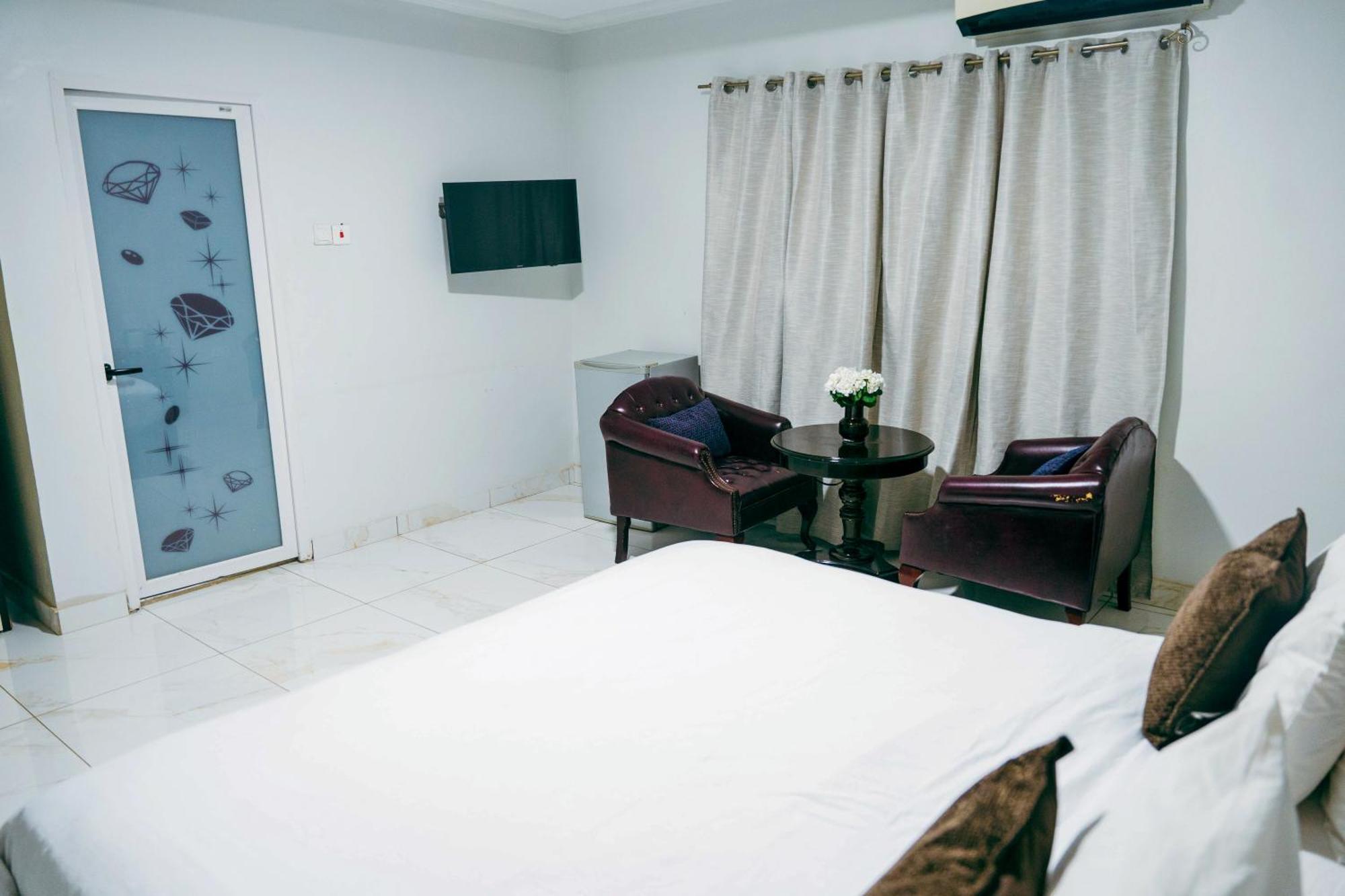 Adonai Hotel Tema Kültér fotó